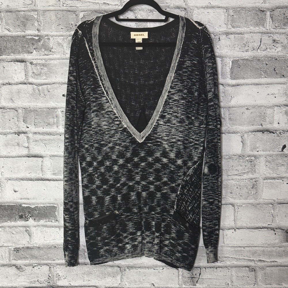 Diesel Women's Plunging V-Neck Tunic Sweater in Heathered Black and Gray